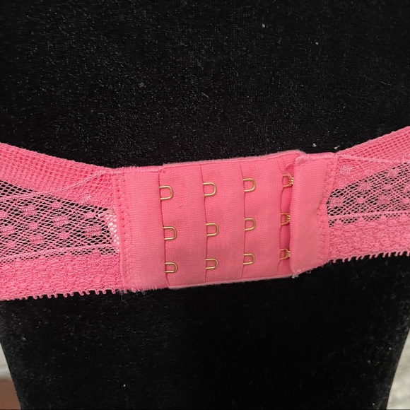 Victoria Secret Incredibles Plunge Bra Pink Size 34DDD - Picture 10 of 17